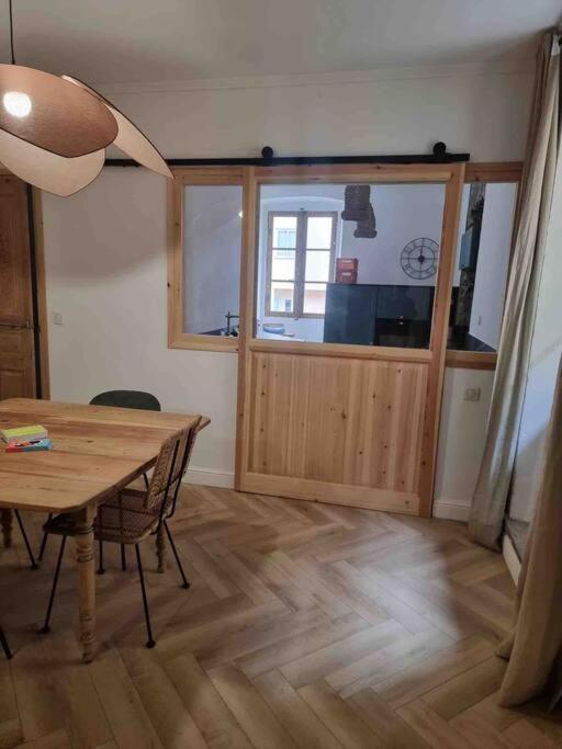 קורטה Appartement Au Coeur De La Ville מראה חיצוני תמונה